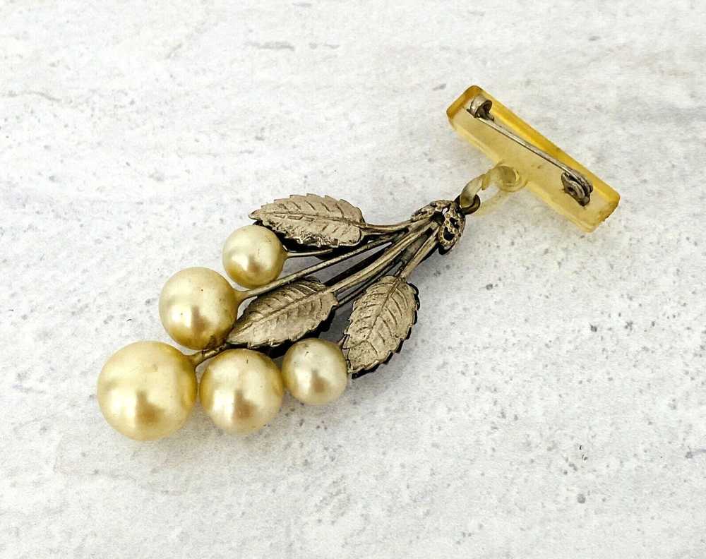 Vintage Art Deco Grapes Charm Pendant Brooch Faux… - image 4