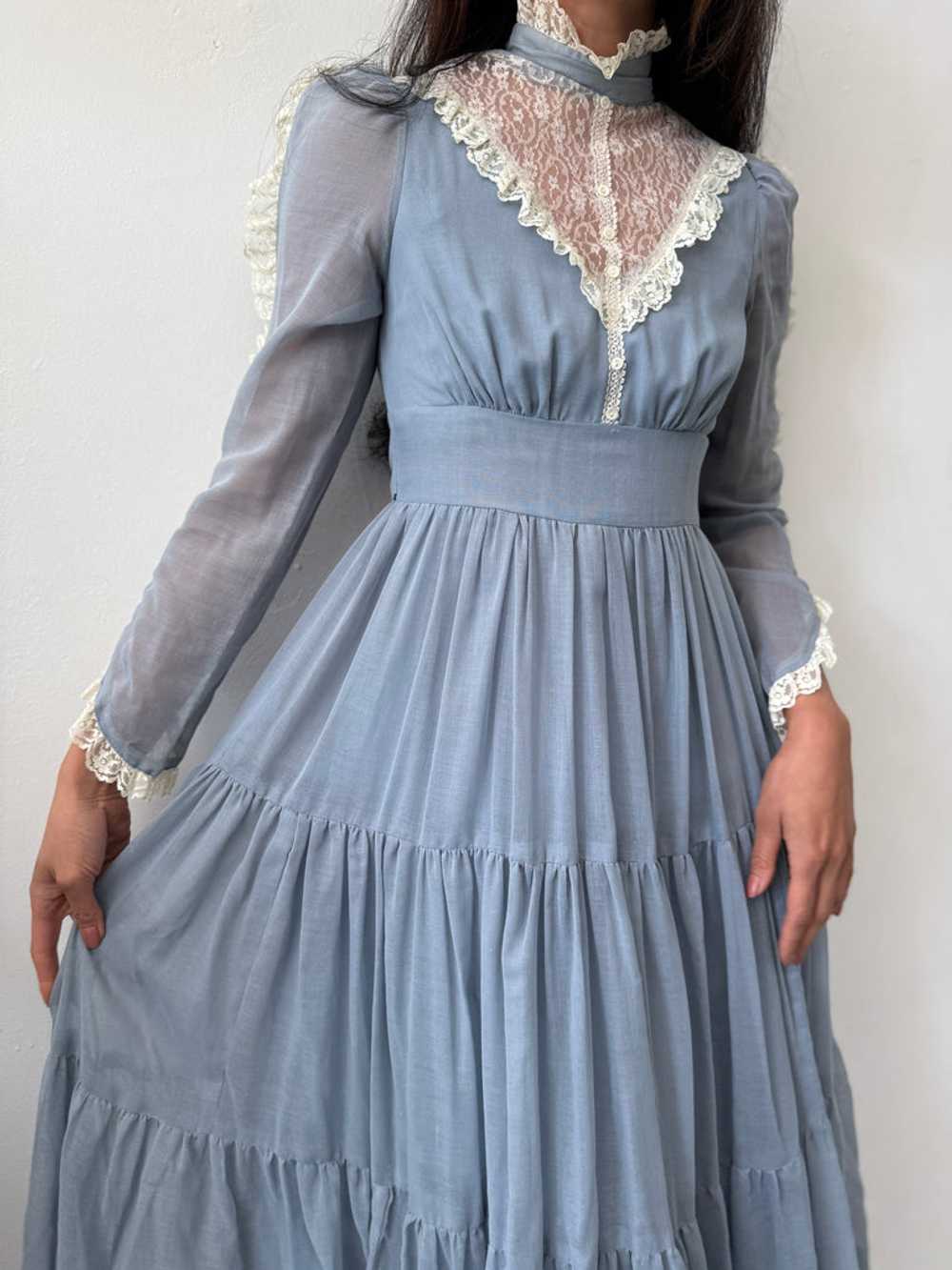 Vintage Gunne sax Dress - image 8