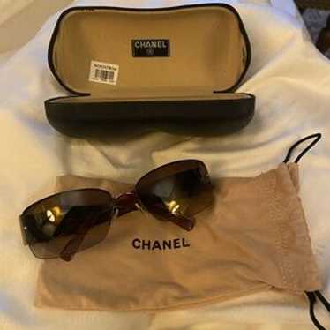 【レトロ　Y2K】CHANEL サングラス Chanel Y2K Logo Sunglasses – FRUIT Vintage