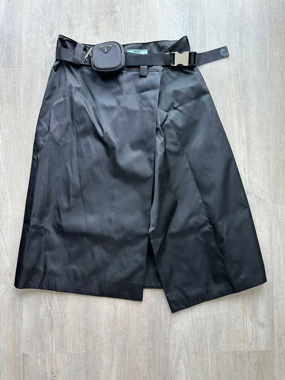 Prada Prada Re-Nylon gabardine skirt with pouch - image 2