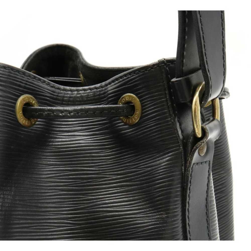 Louis Vuitton Noé leather handbag - image 7