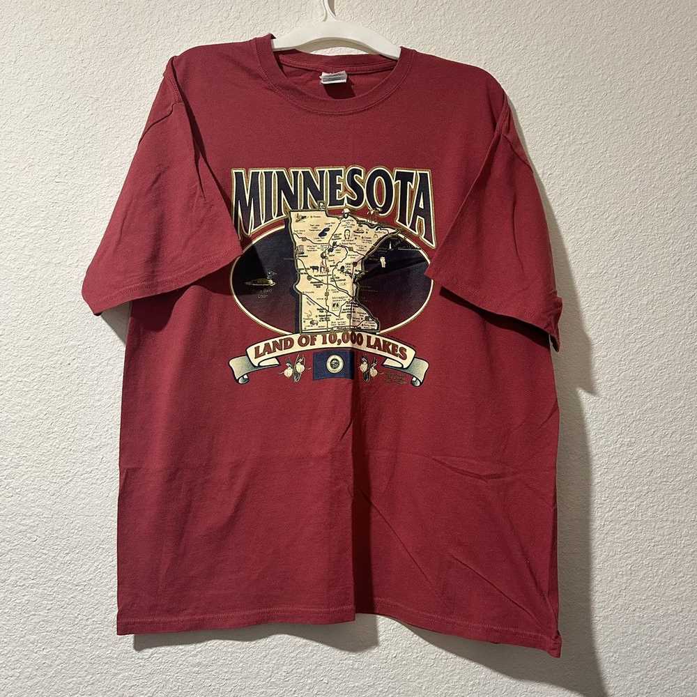 Gildan × Vintage Vintage Minnesota Land Of 10,000… - image 1