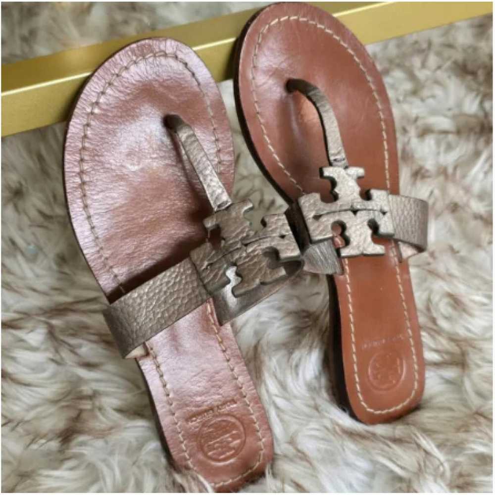 Tory Burch Leather sandal - image 8