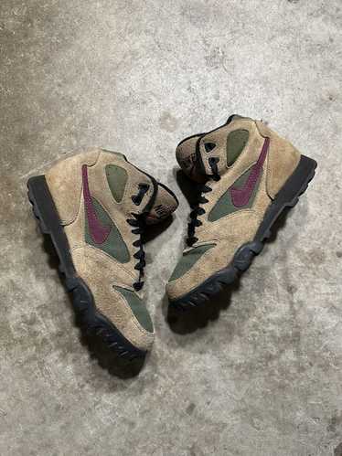 Nike × Nike ACG × Vintage Vintage Nike Caldera Hik