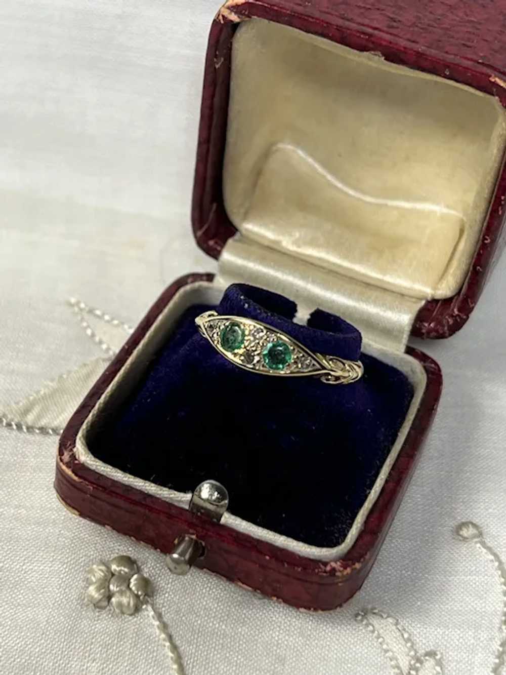 Vintage Emerald & Diamond 18 KT Gold Dress Ring - image 2