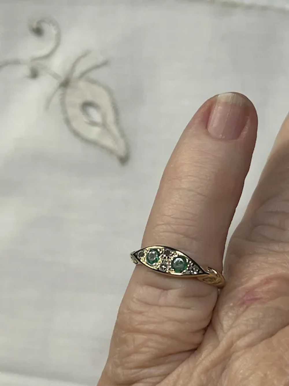 Vintage Emerald & Diamond 18 KT Gold Dress Ring - image 6