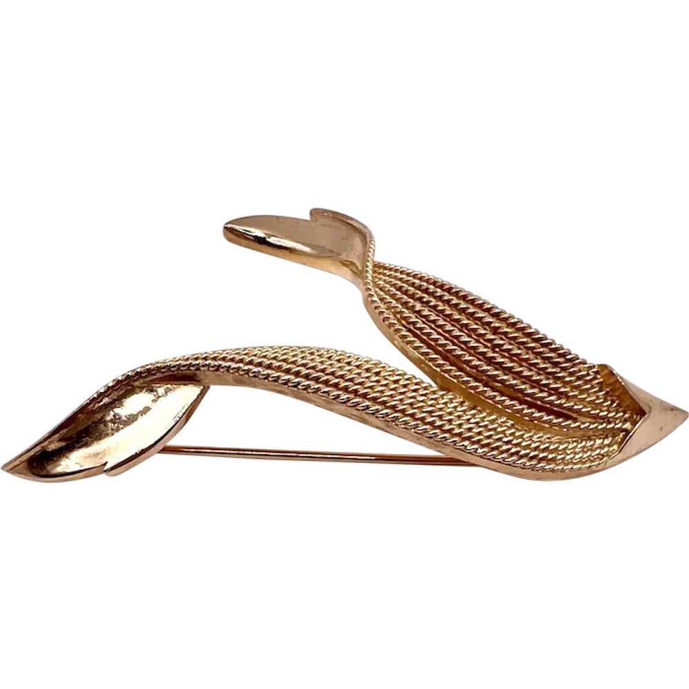 Vintage Crown Trifari Gold Toned Leaf Brooch Pin - image 1