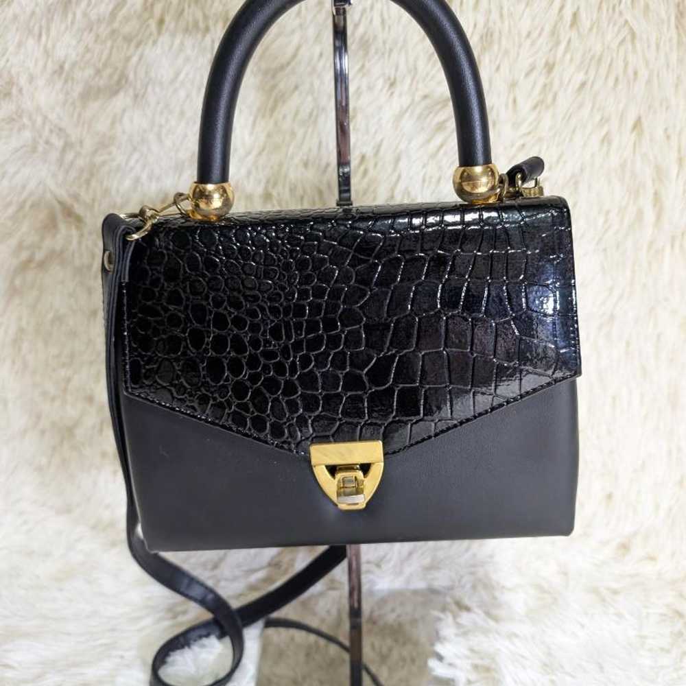 Shoulder bag black glossy soft 2WAY made in Japan. - image 2