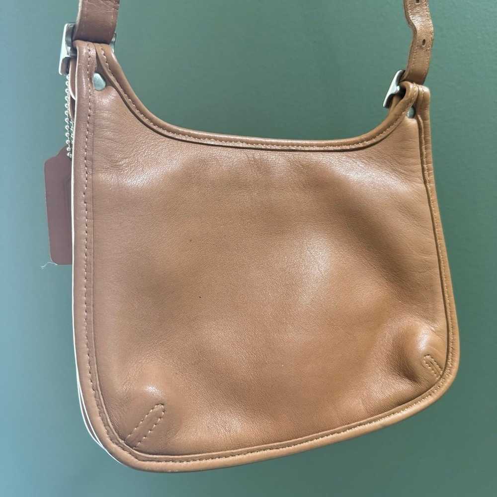 Vintage Coach British Tan Small Hippie Slim Bag 9… - image 4