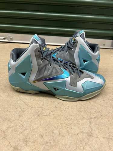 Nike Nike Lebron 11 Gamma Blue Size 12