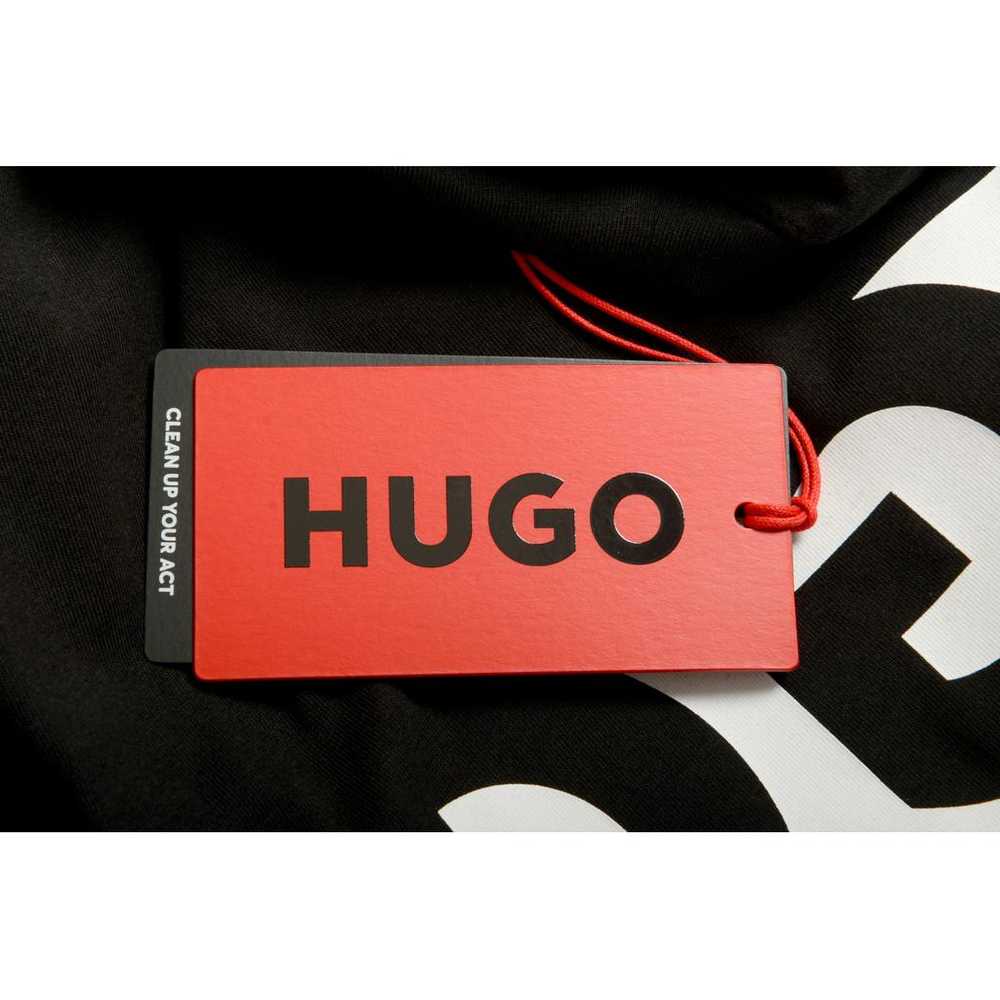 Hugo Boss T-shirt - image 4