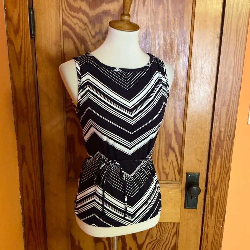 Vtg Y2K chevron belted top - image 6