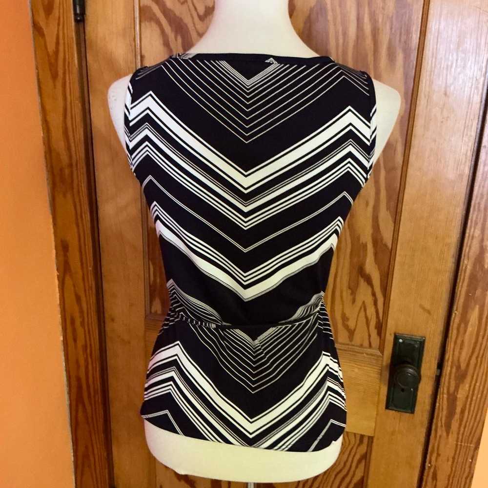 Vtg Y2K chevron belted top - image 9