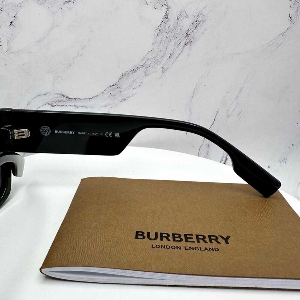 Burberry Sunglasses - image 8