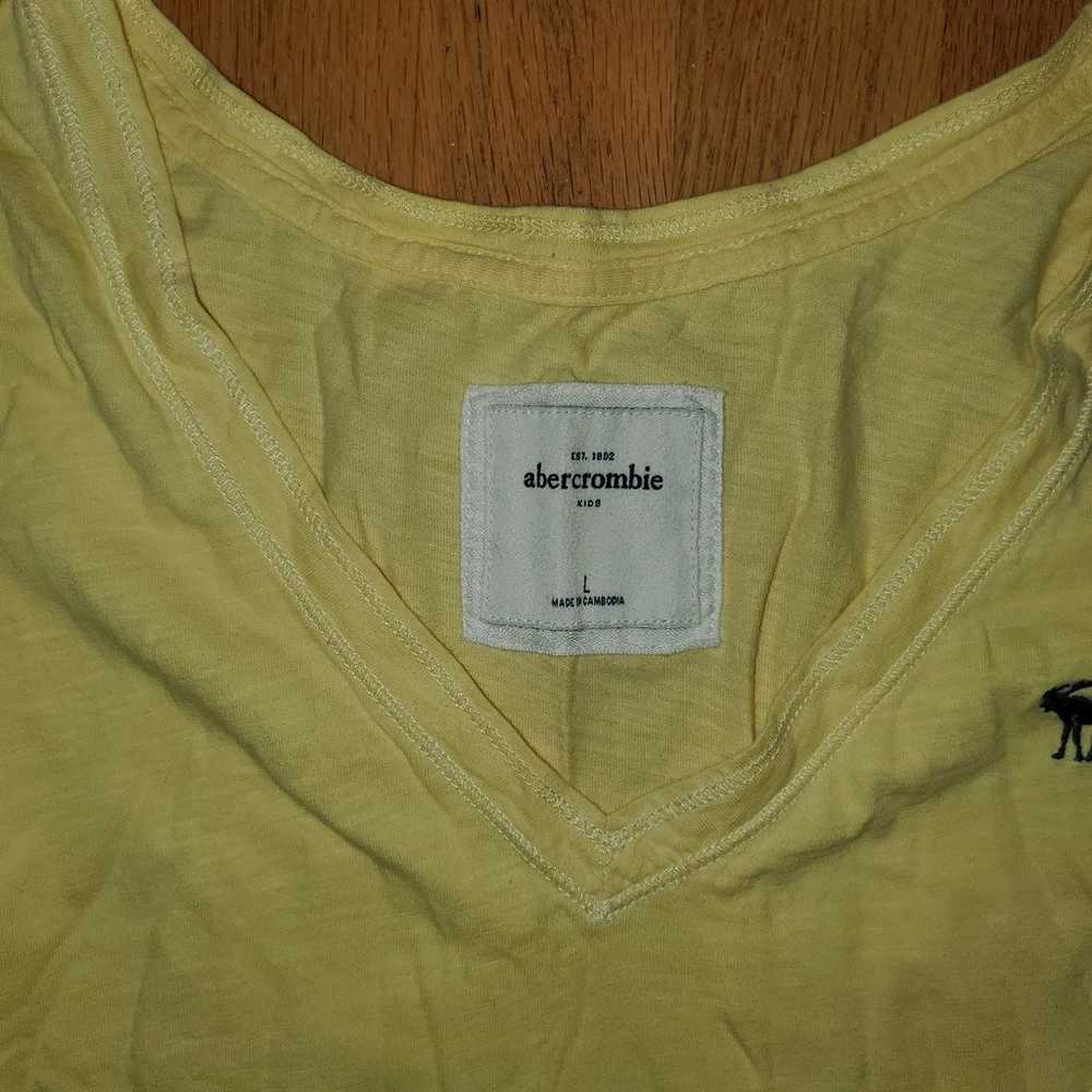 Vintage Y2k/2000's Abercrombie Kids Yellow V-Neck… - image 2