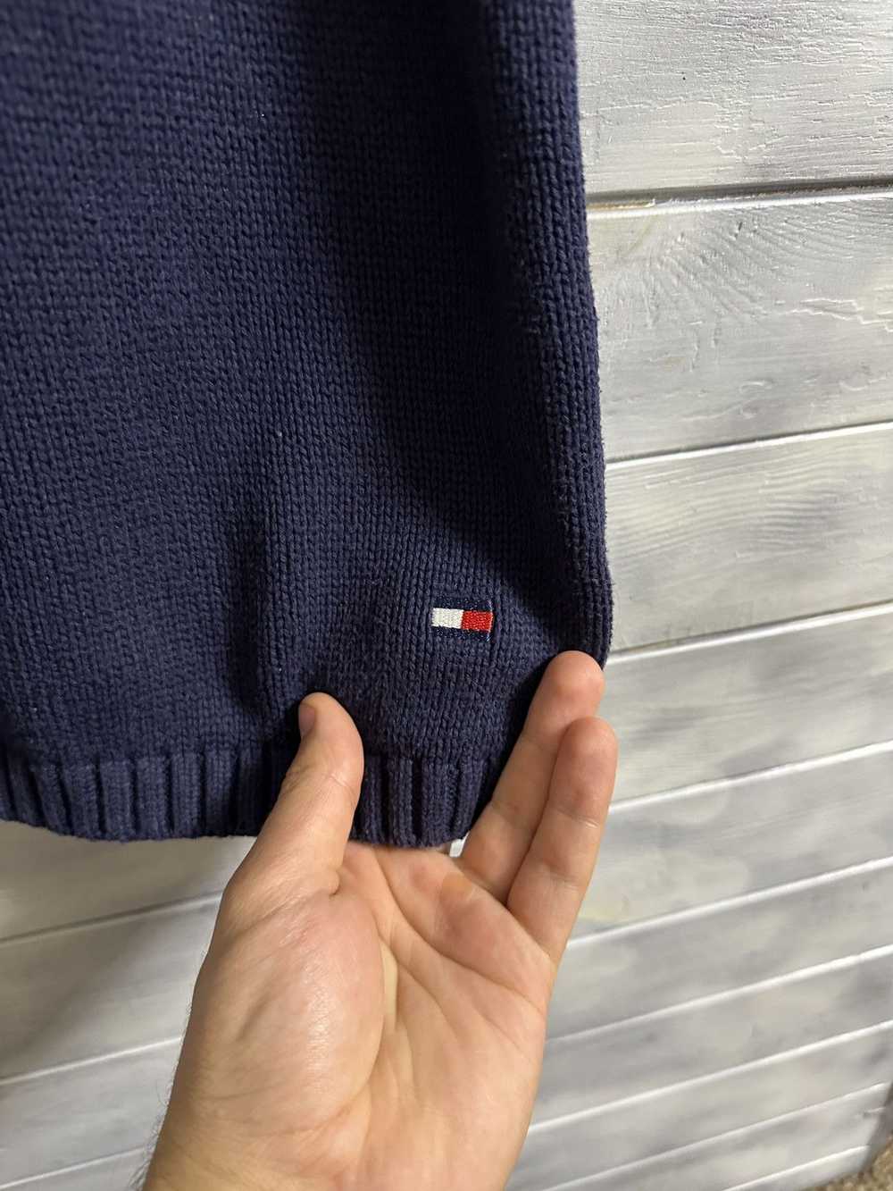 American College × Luxury × Tommy Hilfiger Rare V… - image 3