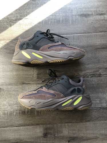 Adidas × Yeezy Season Yeezy Boost 700 Mauve 2018