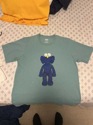 Kaws × Uniqlo Kaws Tee