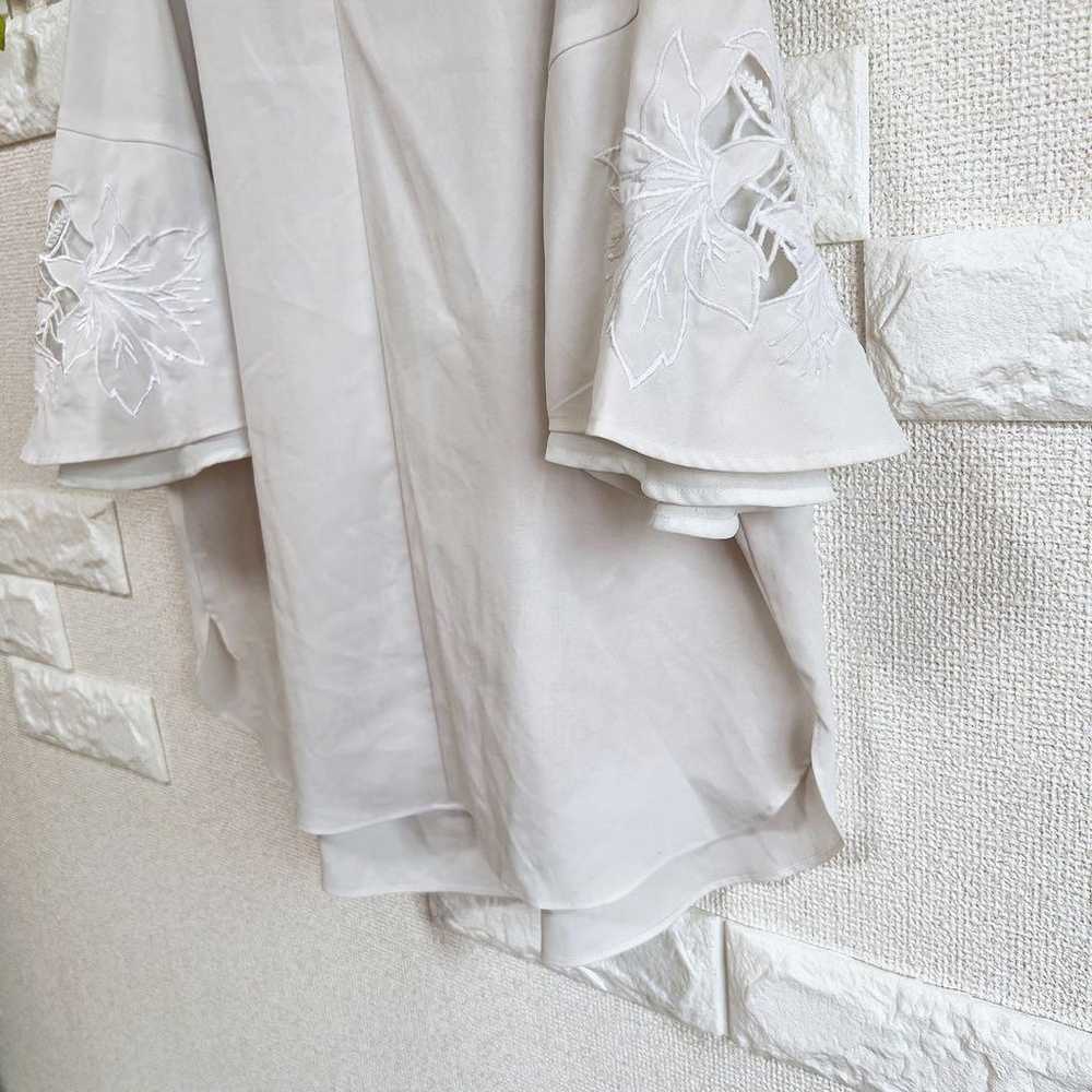 【Tonal】Cut and sewn shirt short-sleeved blouse. - image 6