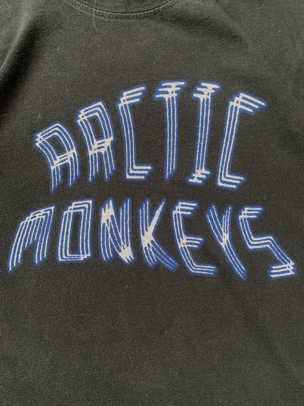 Band Tees × Streetwear × Tour Tee Arctic Monkeys … - image 5