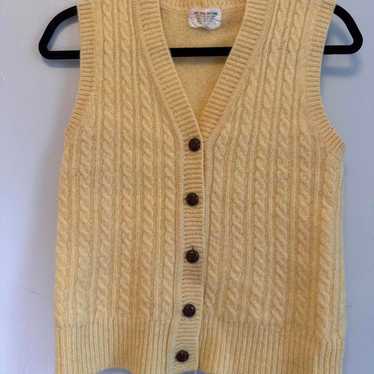 Vintage Cable Knit Sweater yellow/butter yellow V… - image 1