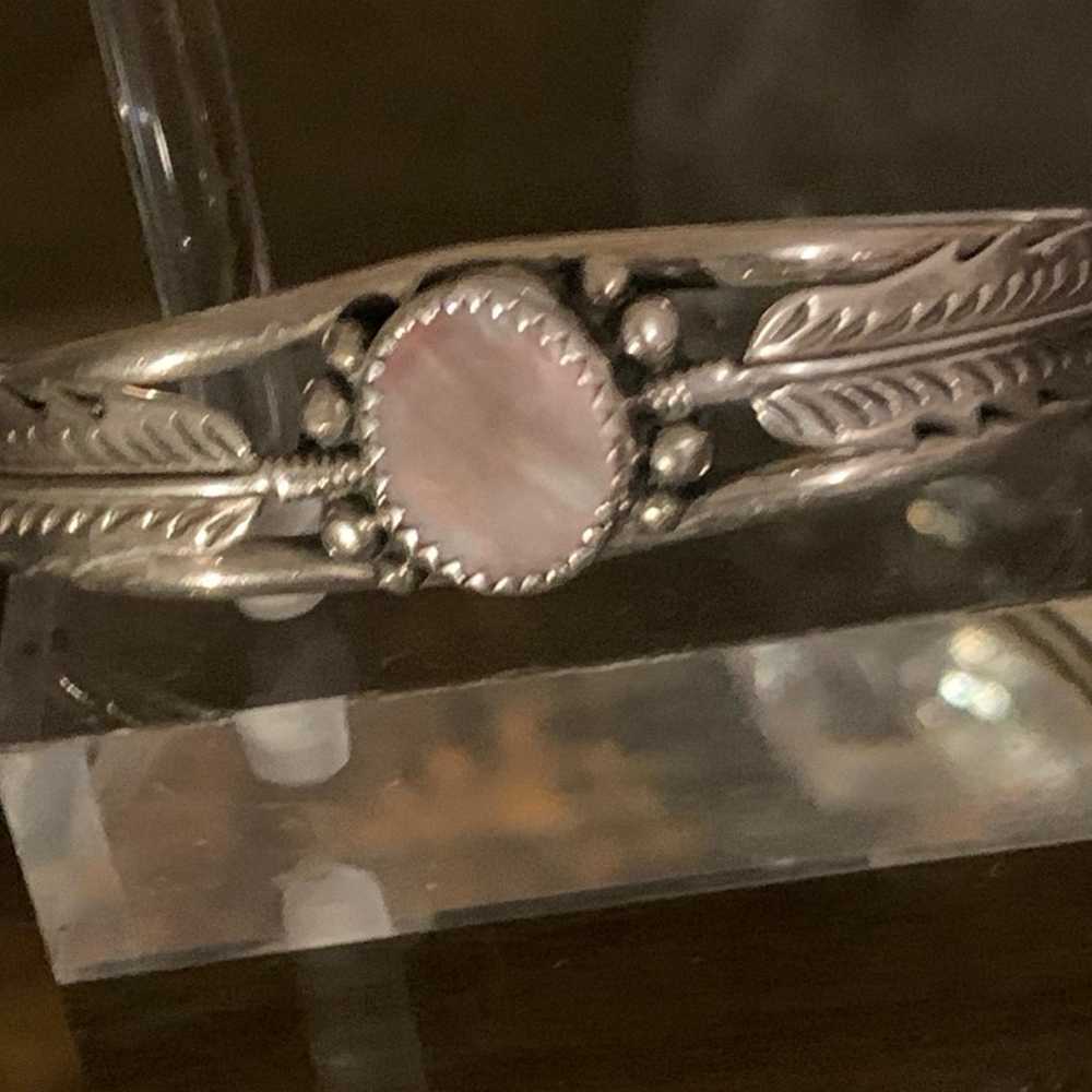 Navajo Mother of Pearl Cuff - image 1