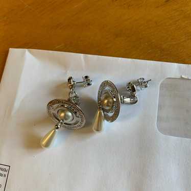 vivienne westwood earrings like new