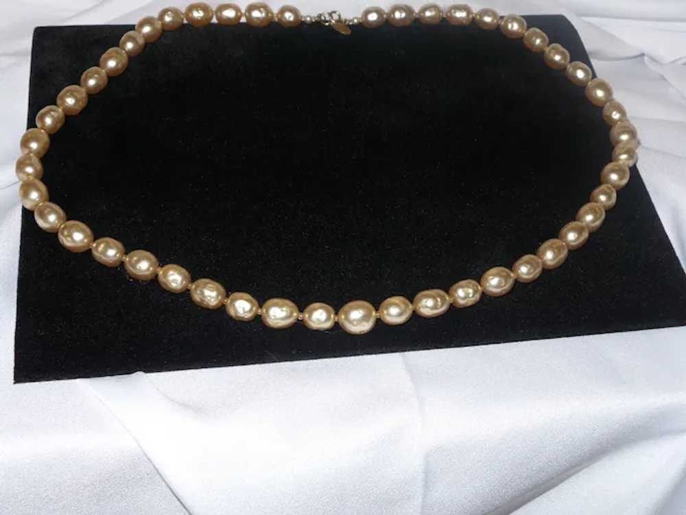 Signed Miriam Haskell Baroque Pearl Necklace - image 3