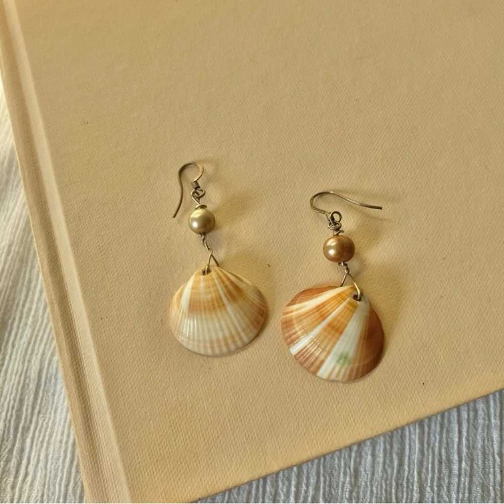 Vintage Clam Seashell Dangle Earrings “Perpetua” … - image 2