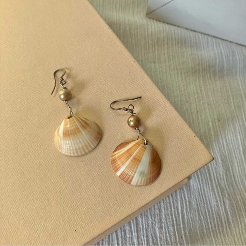 Vintage Clam Seashell Dangle Earrings “Perpetua” … - image 4