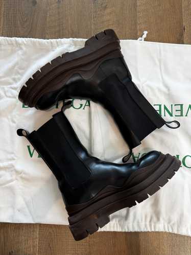 Bottega Veneta Lug Boots Brown Sole