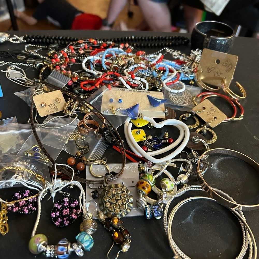 Mixed jewelry lot all wearable #1 - image 2