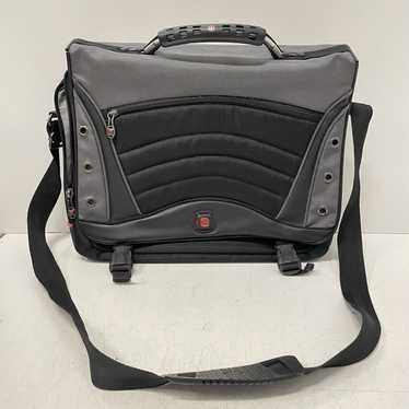 Swissgear Wenger SATURN SwissGear Laptop Messenger