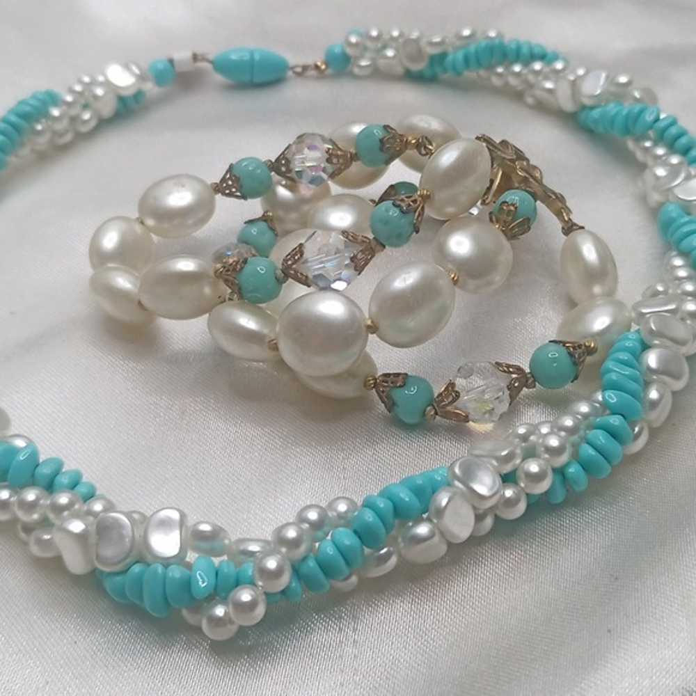 Vintage Turquoise and Pearl necklace and bracelet… - image 2