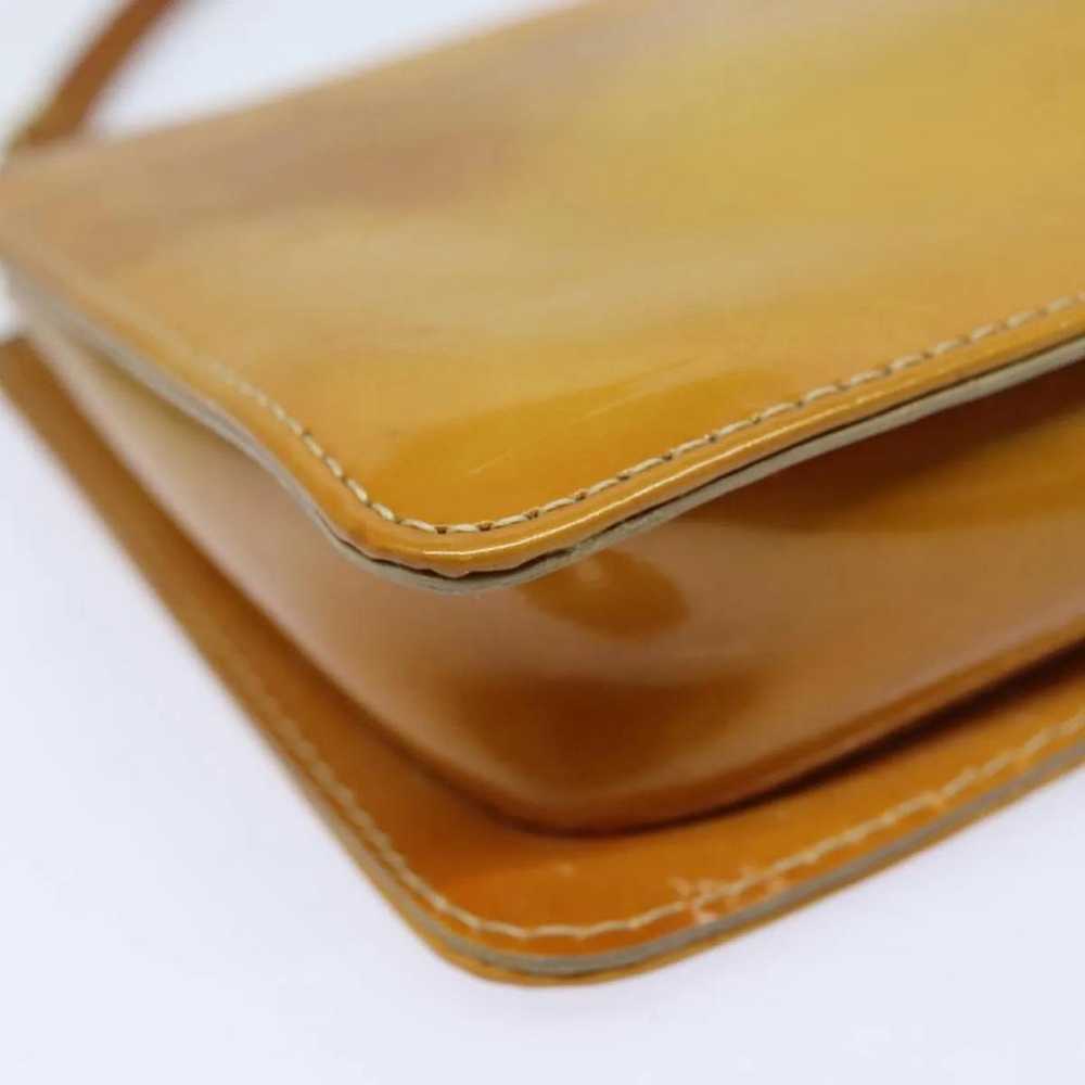 Louis Vuitton Lexington patent leather clutch bag - image 12