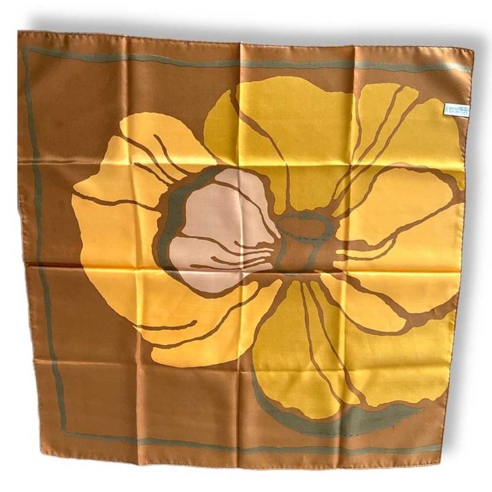 Vintage 70s Fashion Scarf Mod Flower - image 2