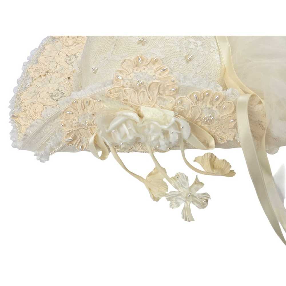 Vintage Wedding Veil Hat 70's Flowers Lace Ivory … - image 2