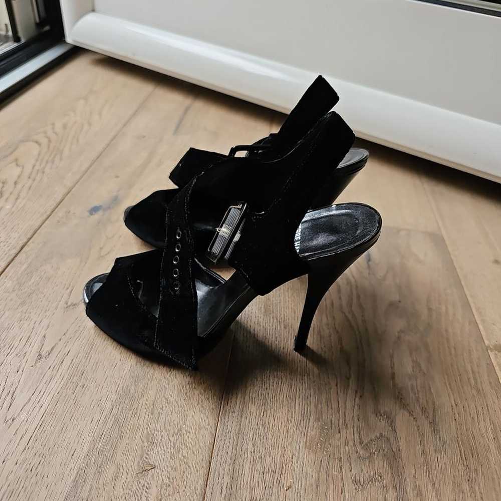 Pierre Hardy Velvet sandals - image 4