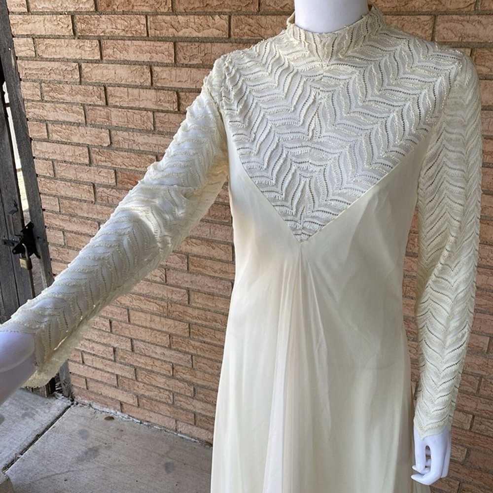 60s 70s Cream High Neck Fringe Lace Chiffon Layer… - image 4