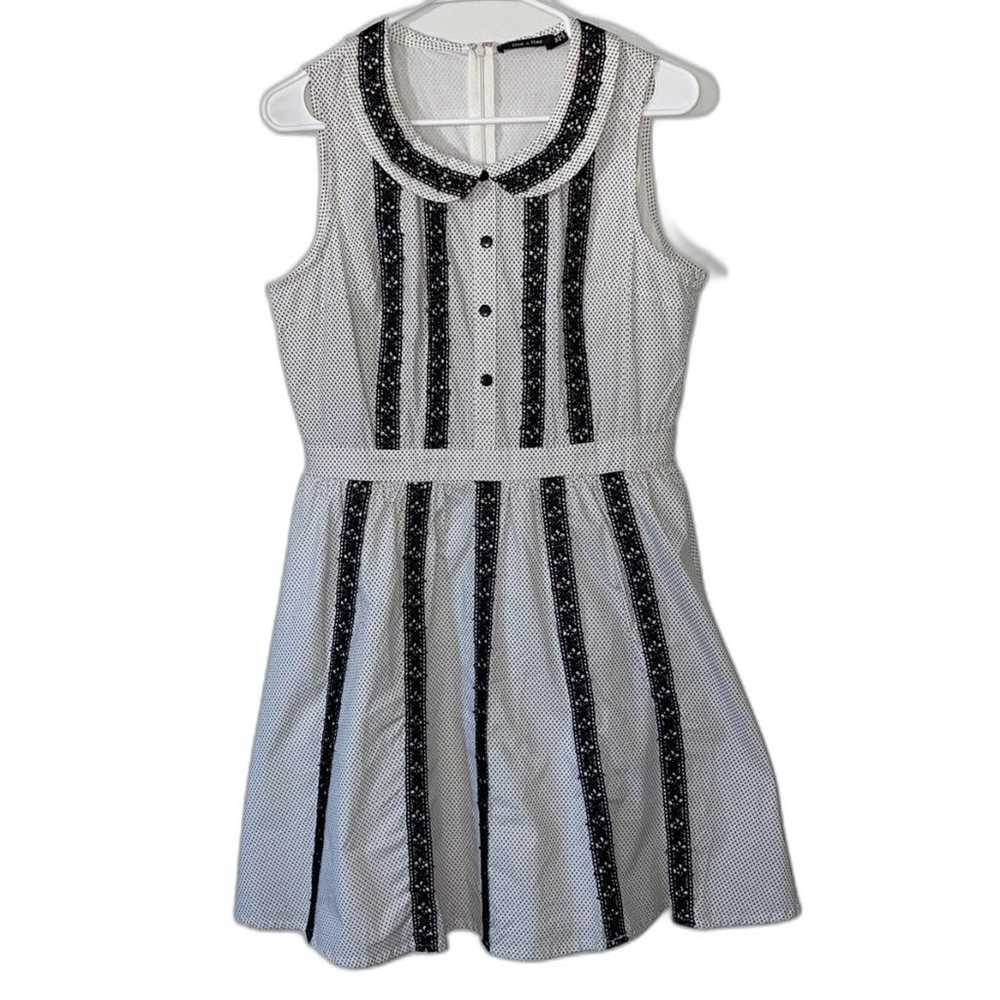 Doe & Rae Black and White Dress Size Medium - image 1