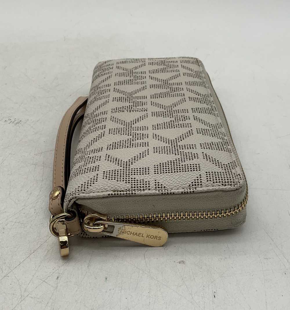 Michael Kors Signature Small Zip Crossbody Bag W/… - image 12