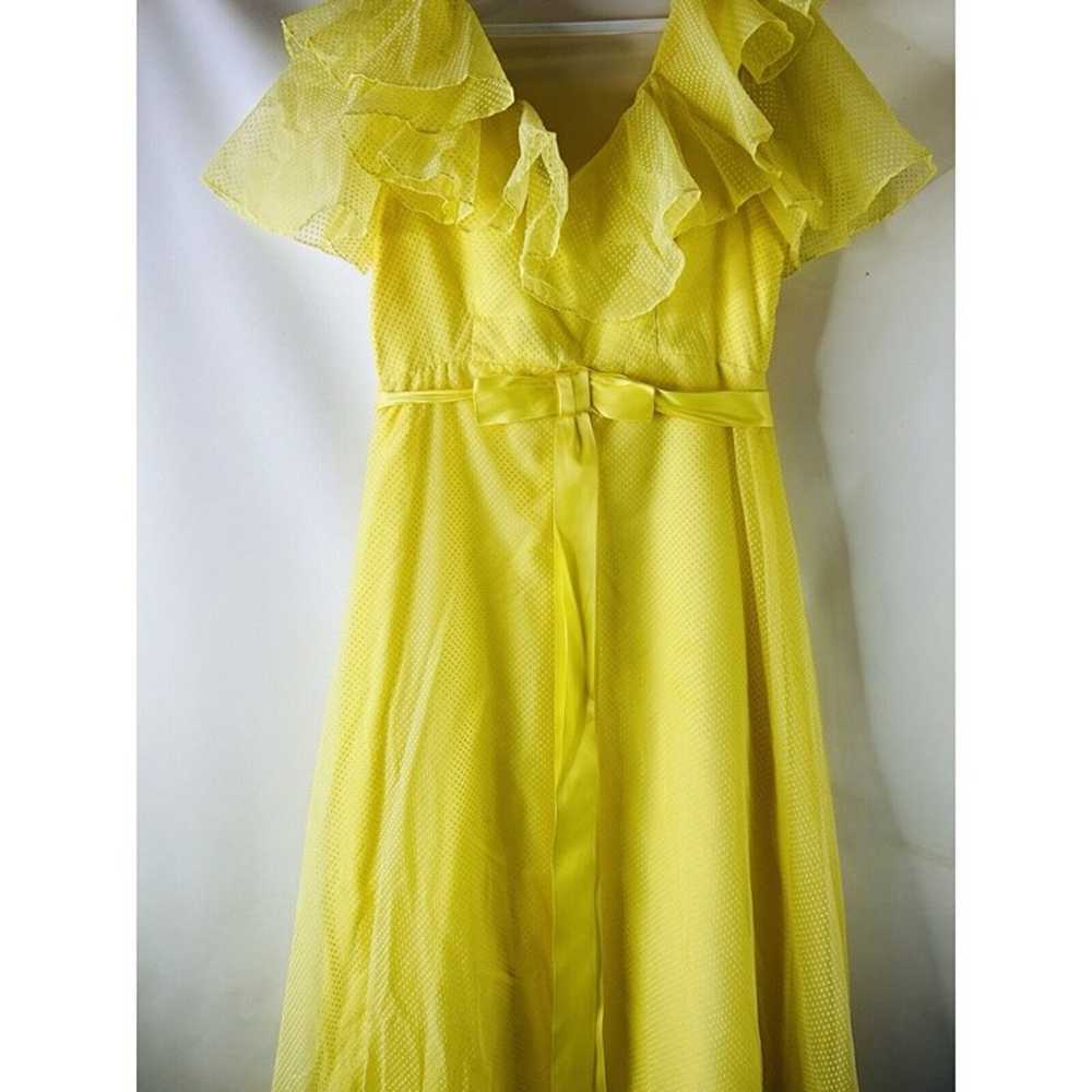 Vintage 70s Womens 12 Yellow Frilly Ruffled Tiere… - image 5