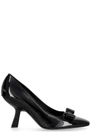 Salvatore Ferragamo o1s1rm0924 Anz Vara Bow Pumps 