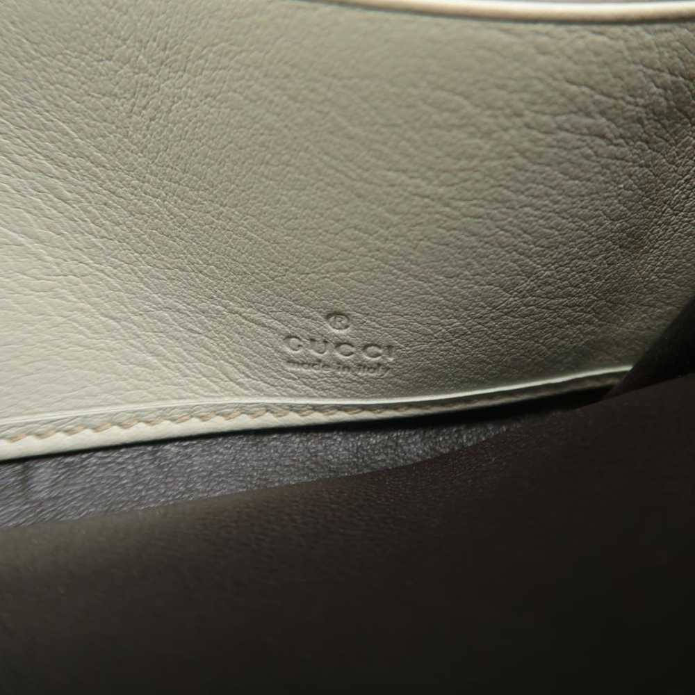 Gucci Leather purse - image 10