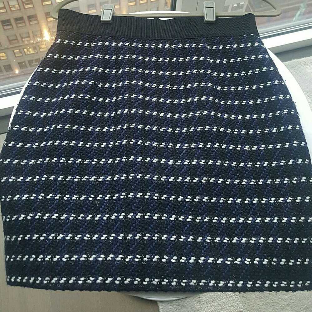 Milly Milly size 4 mini tweed skirt - image 1