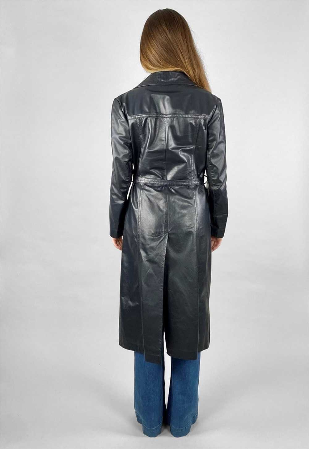 70's Dark Blue Ladies Vintage Leather Trenchcoat - image 4