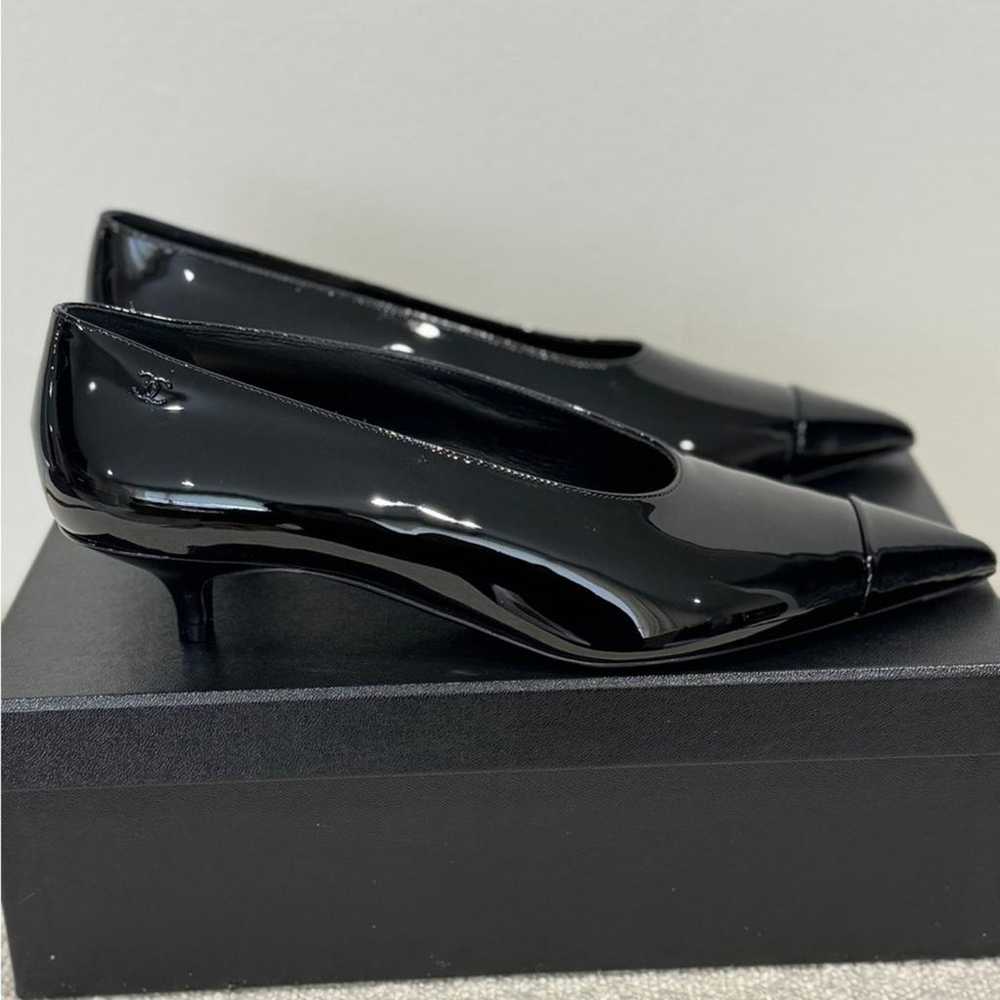 Chanel Patent leather flats - image 9