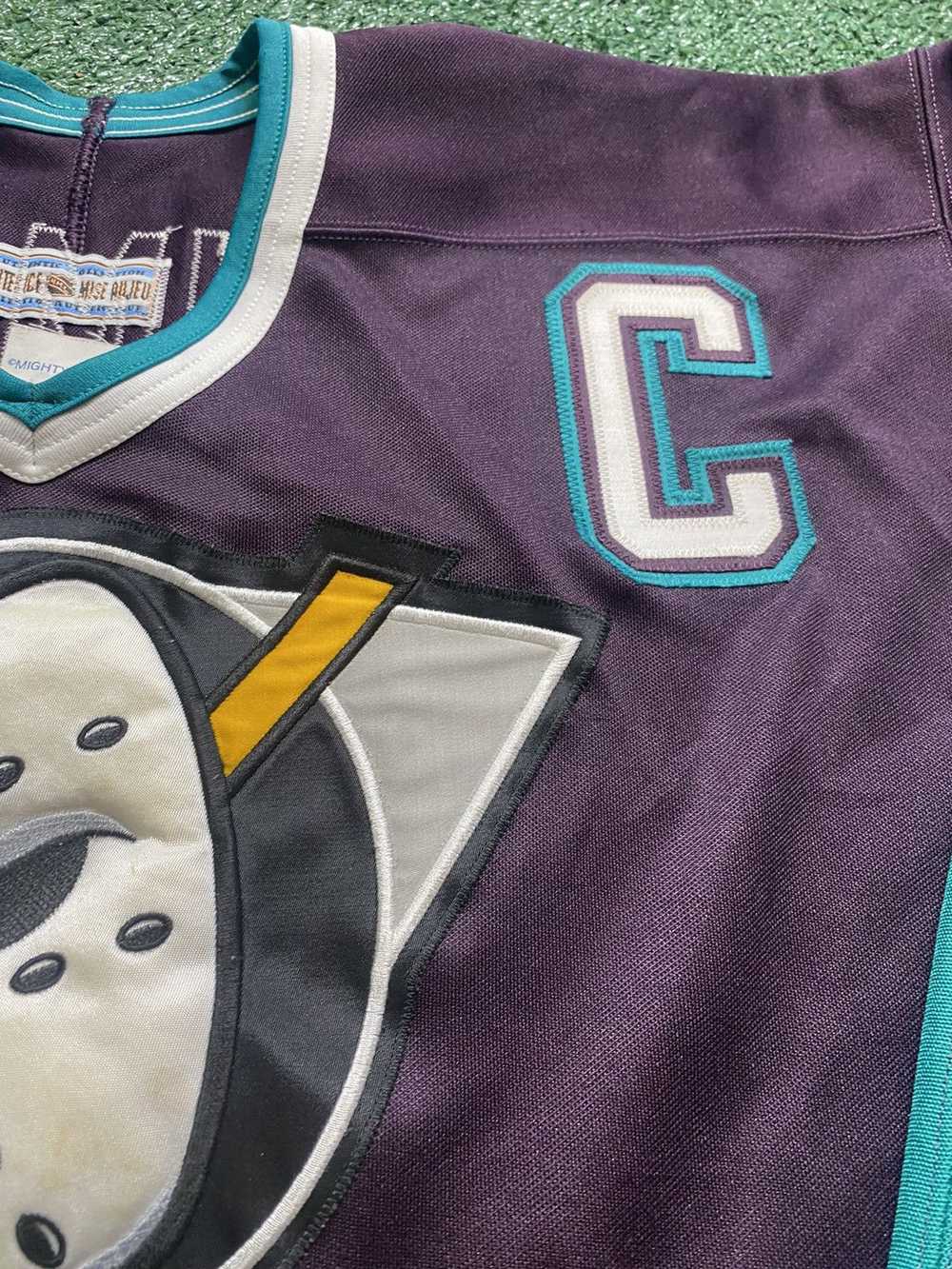 Ccm × Vintage Authentic Mighty Ducks Jersey OG lo… - image 4