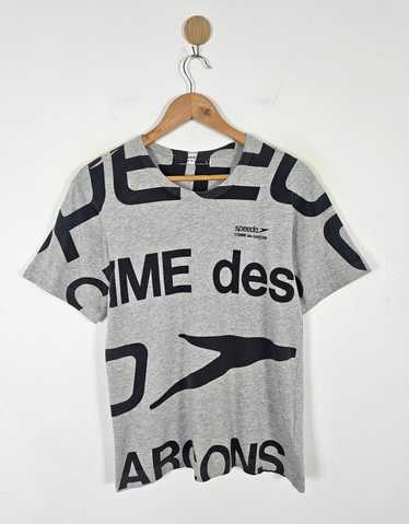 レアspeedo COMME des GARÇONS コムデギャルソンTシャツM Comme Des Garcons Speedo Overprinted White T Shirt Medium