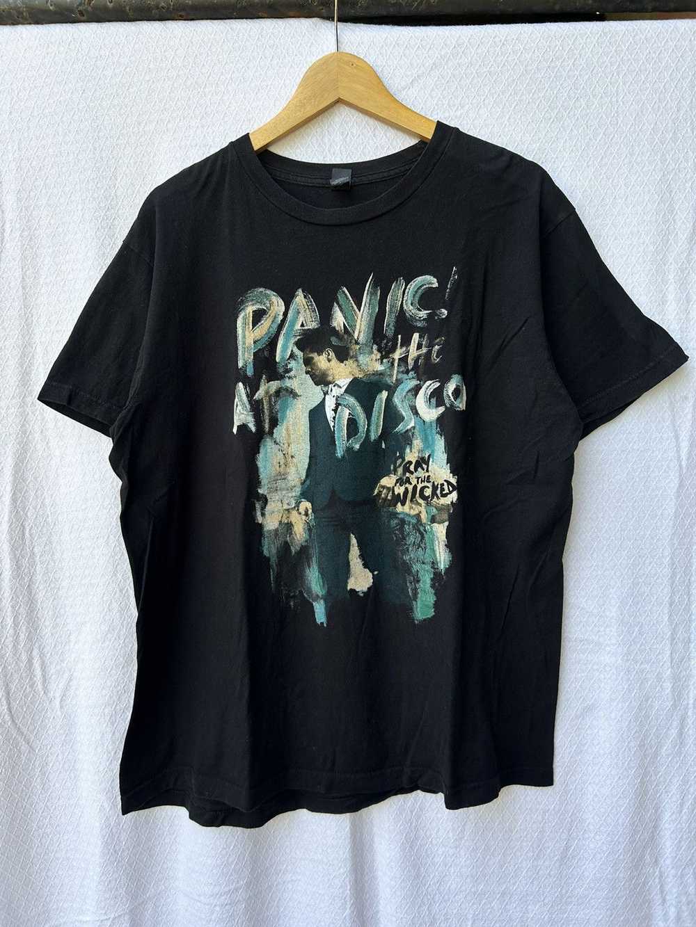 Band Tees × Very Rare × Vintage Panic at the disc… - image 1